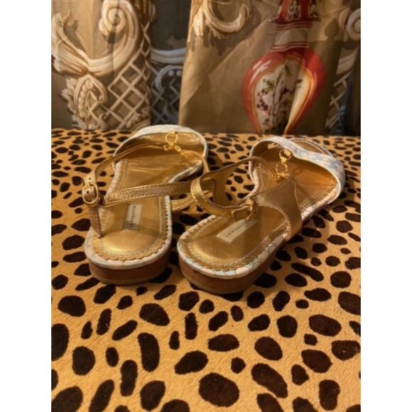 EUC Leifsdottir Gold Aqua Brocade T-Strap Chain Flat Sandals 38 1/2 8.5 - Picture 4 of 5